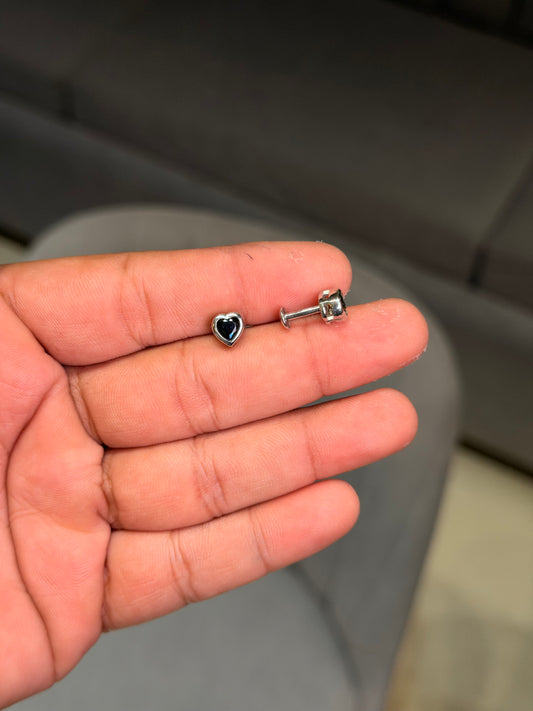 Noir amour silver tops