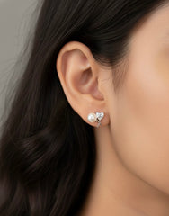 Piya pure silver stud