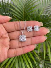 Crystal royale shine silver pendant set for women