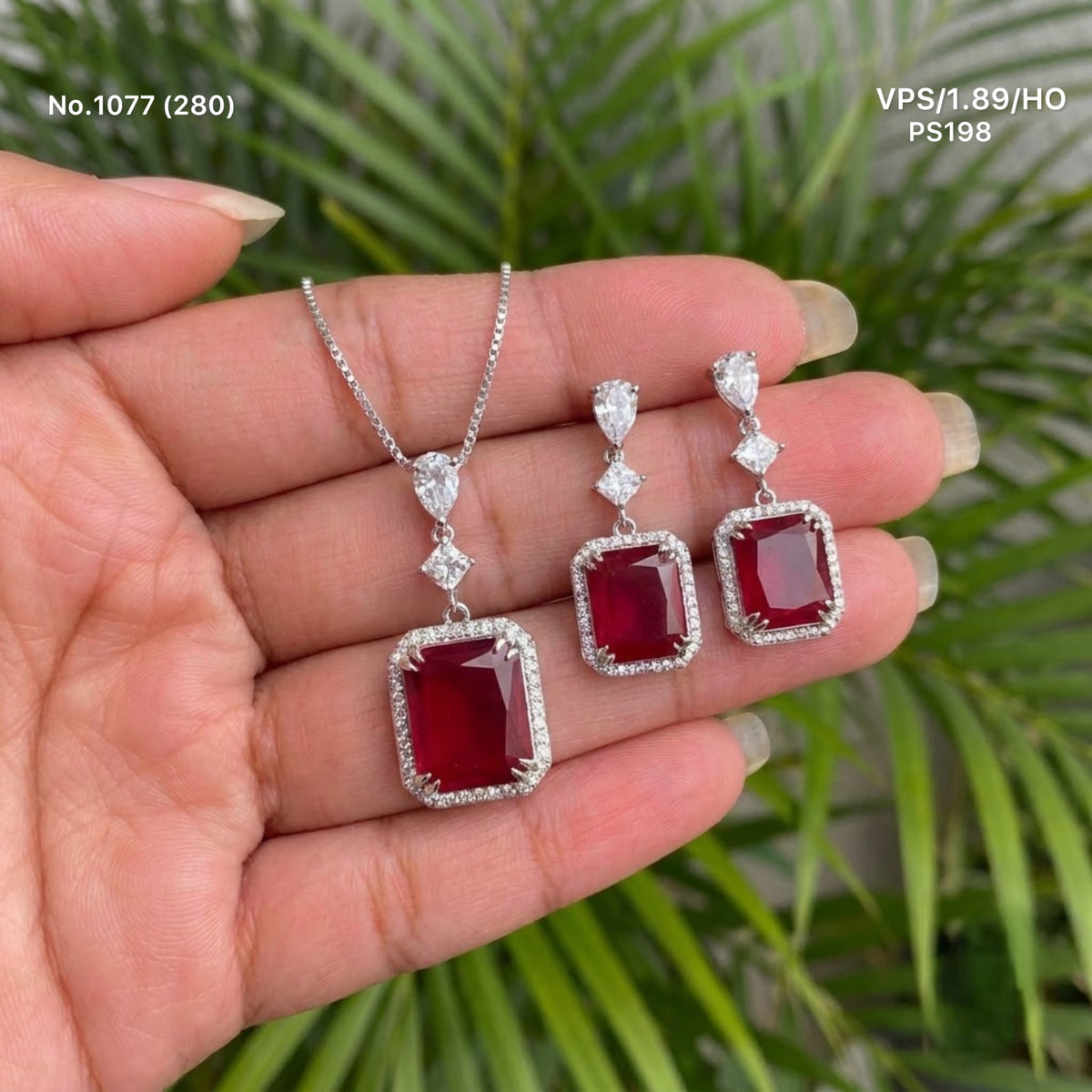 Red diamond block silver pendant set for women