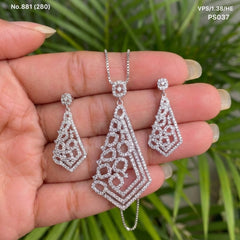 Vamika silver pendant set for women