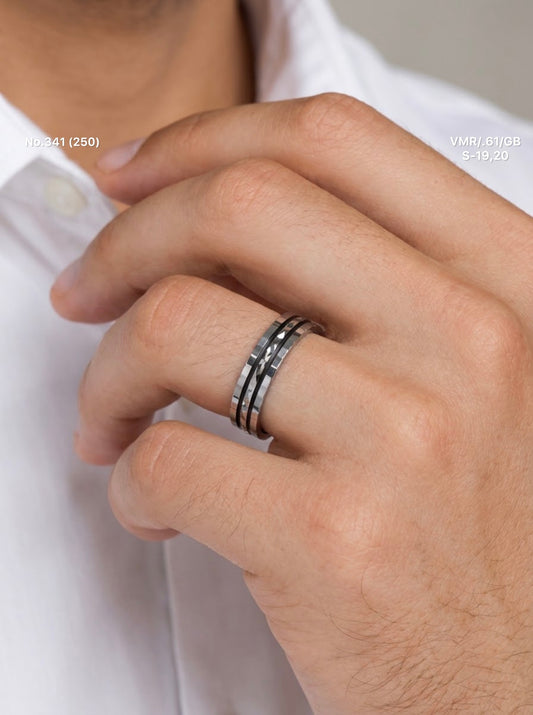 Triline silver men’s ring