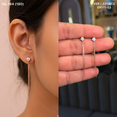 Graceful line silver earrings