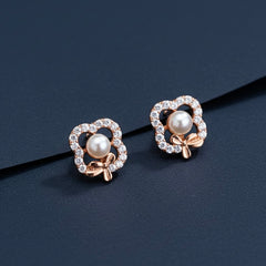 Vamika silver stud