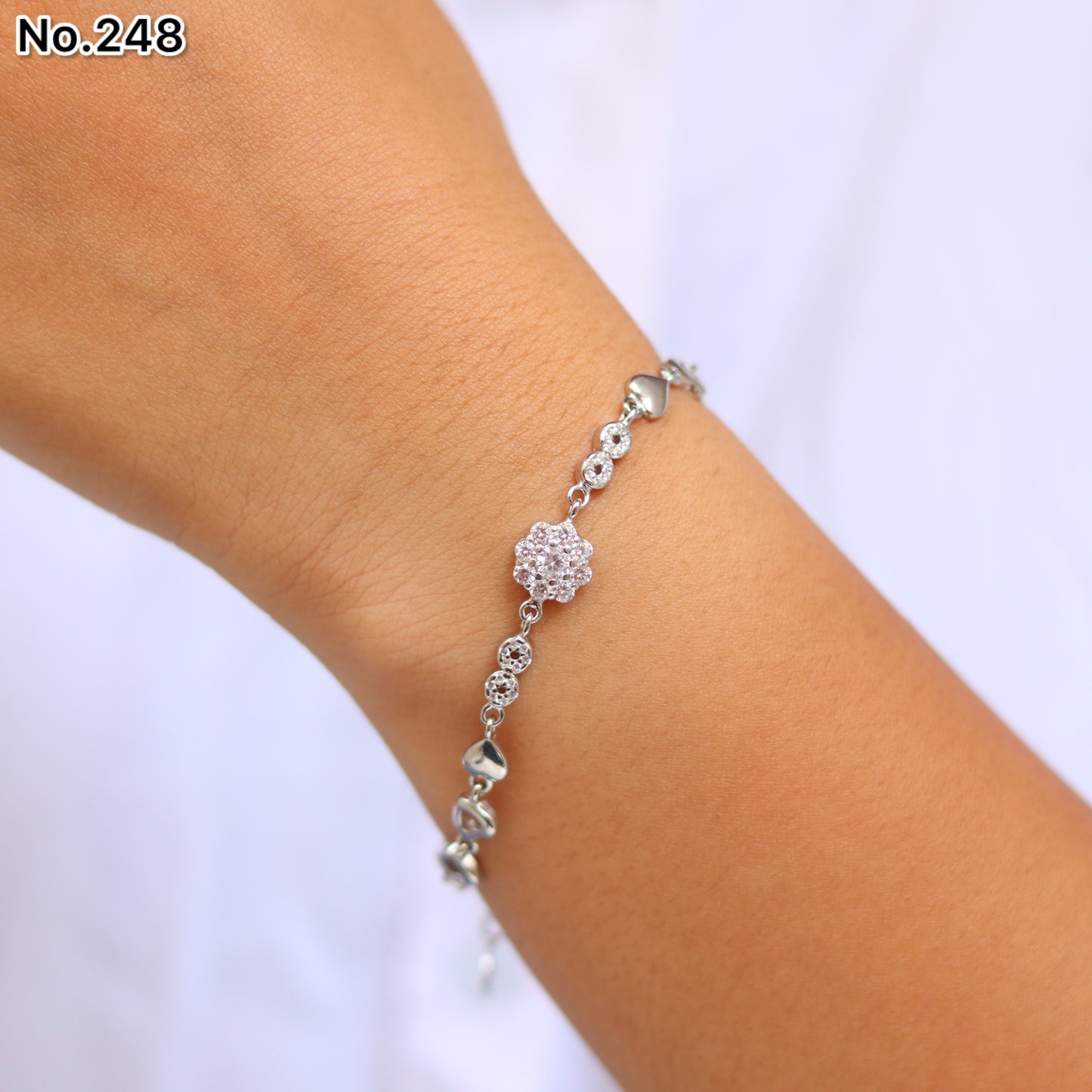 Bracelet 84