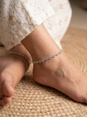 Ornate Silver Pattern Payal for Women
