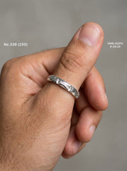 Ring 30
