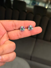 Harit stone silver stud