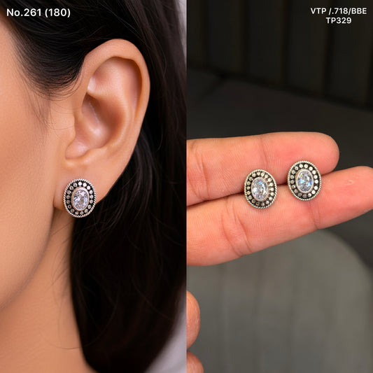 Classic white oxidised silver stud