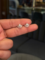 Tria silver stud