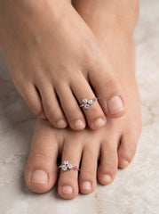 Charming blossom silver toerings for women