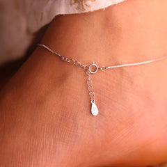 Infinity Gleam Silver Payal for Women