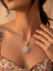 Fluerina silver pendant set for women