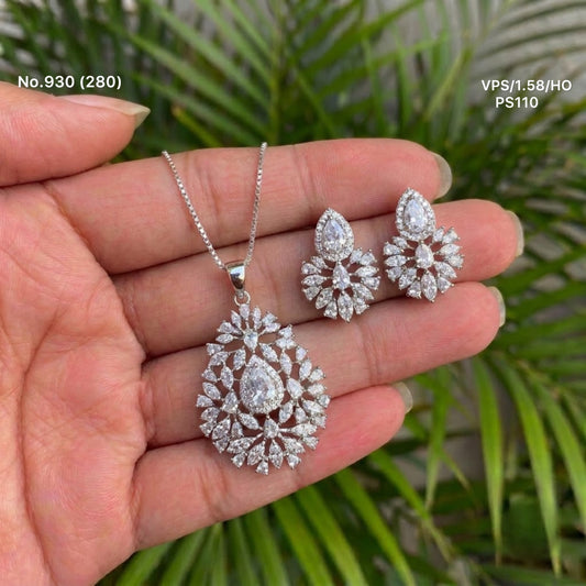 Ravya silver pendant set for women