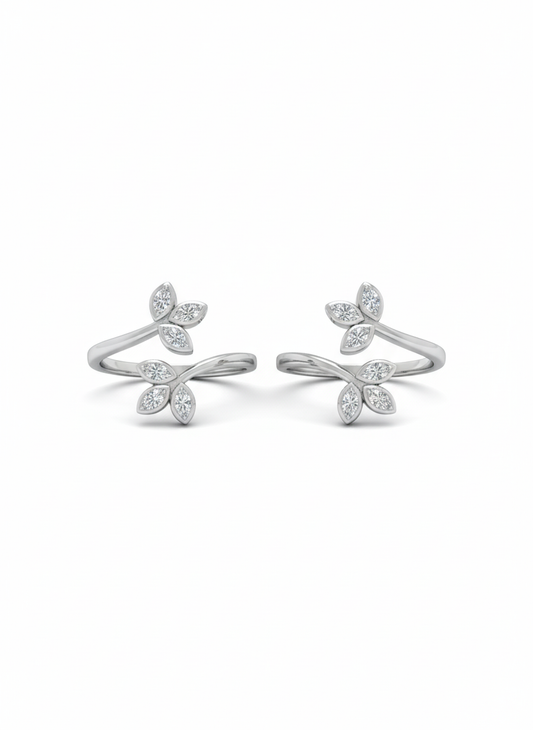 Royale trileaf silver toerings for women