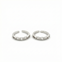 Chain luxe silver toerings for women