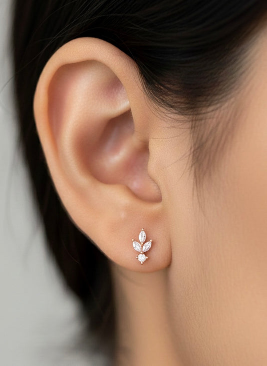 Nita dew silver stud