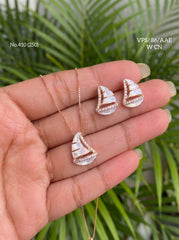 Simple elegance silver pendant set for women