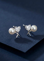 Piya pure silver stud