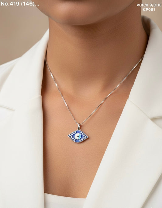 Visionloop silver chain pendant