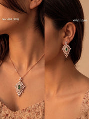 Verdant shine silver pendant set for women