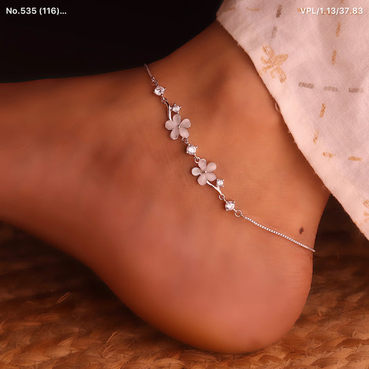 Snow Bloom White Flower Silver Anklet