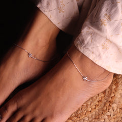 Dew petal silver payal for women