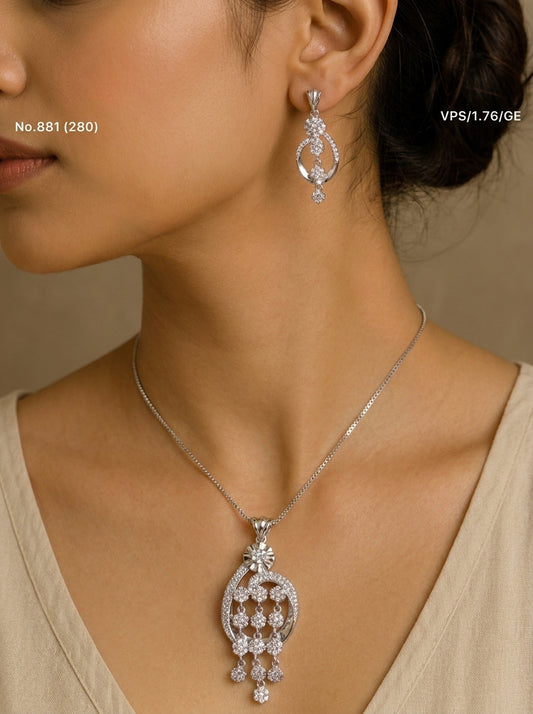 Diamond bloom silver pendant set for women