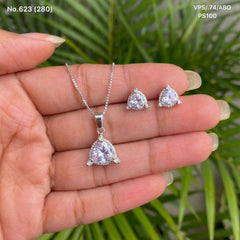 Heart charm silver pendant set for women