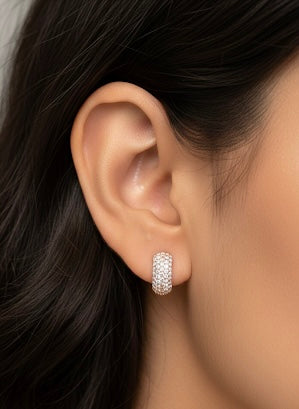 Quiet elegance silver stud