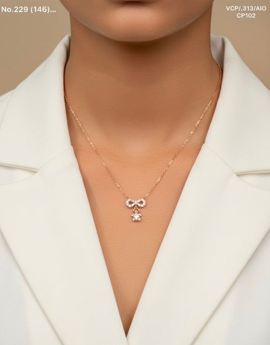 Cuddle infinity silver chain pendant