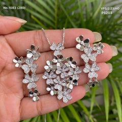 Elegant aura silver pendant set for women