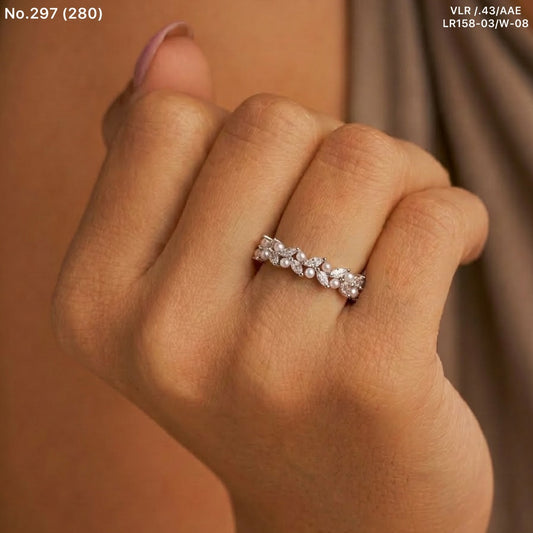 Regal leaf charm silver ring for women