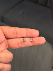 Leafy bloom silver stud