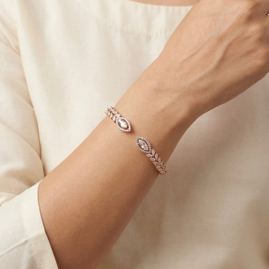 Leafluxe silver kada for women
