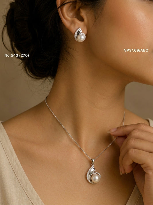 Vihana pearl silver pendant set for women