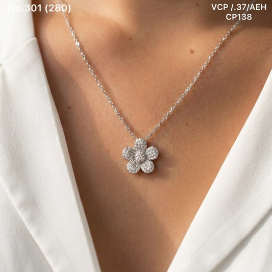 Shinning bloom silver chain pendant for women