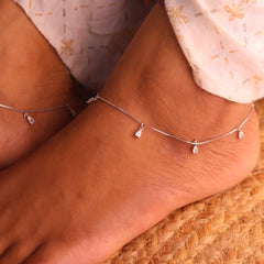 Dazzle Drop Stone Silver Payal for Women