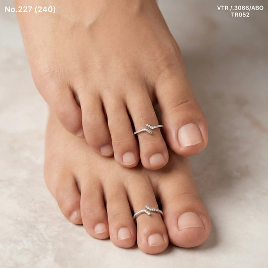 Twin line silver toerings for women