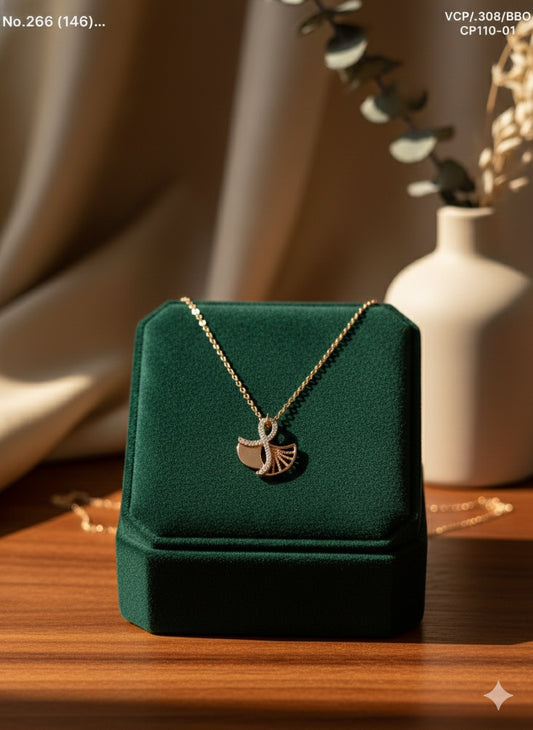 Bloom heaven silver chain pendant