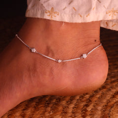 Dazzling Flower Diamond Silver Payal