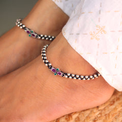 Silver Bead Dot Payal with Black Thread for Women