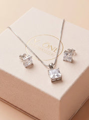 Aadhya silver pendant set for women