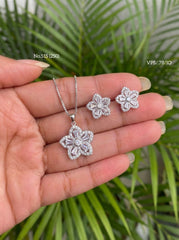 Floral harmony silver pendant set set for women
