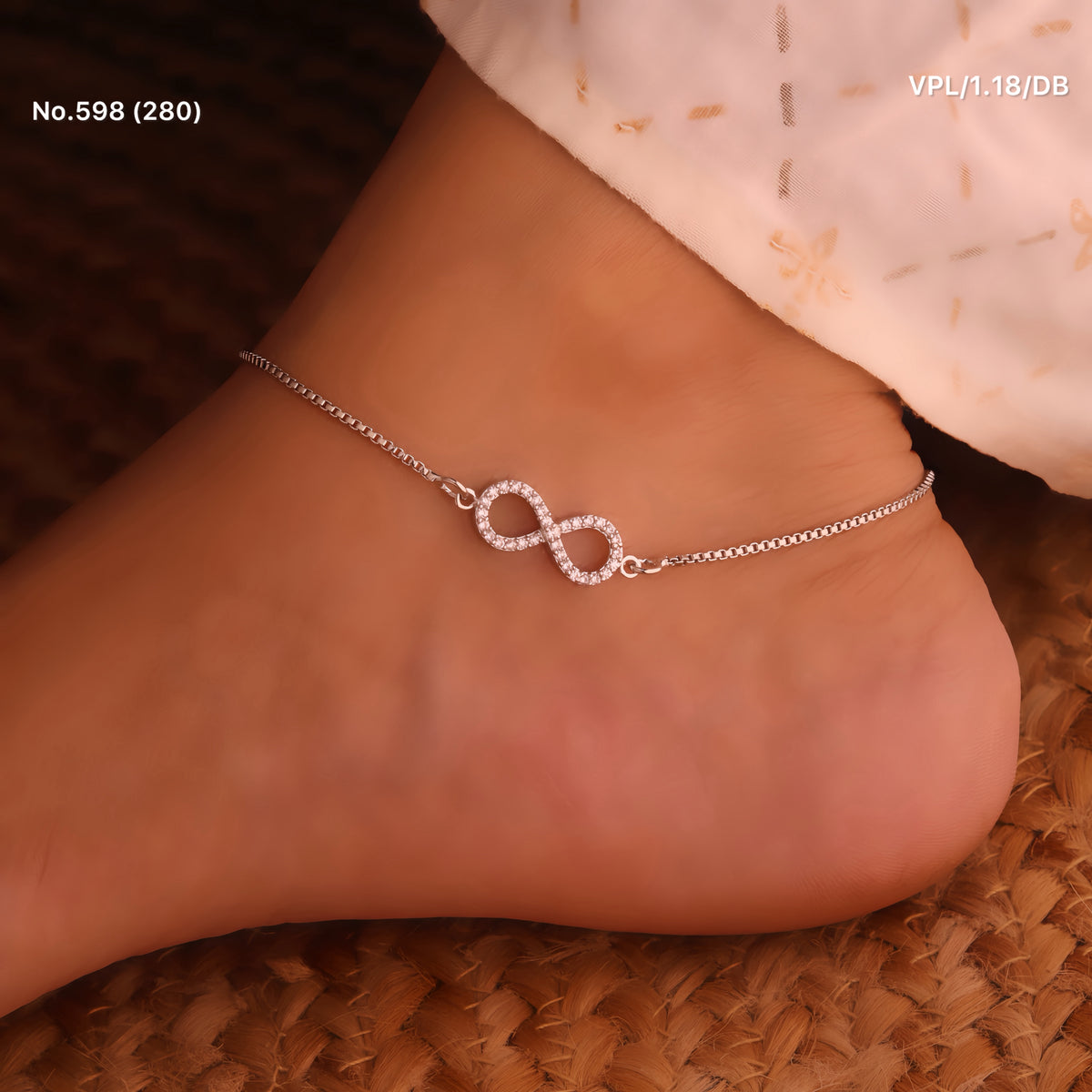 Anantika infinity silver Payal for women