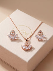 Petal jewel spark silver pendant set for women
