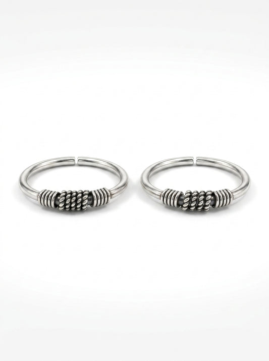 Zariya oxidised silver toerings for women