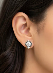 Heritage block silver stud