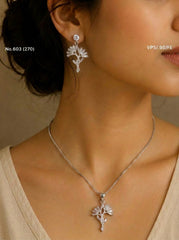 Auravine silver pendant set for women