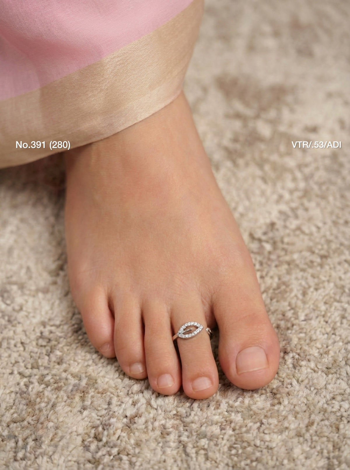 Dreamy shine silver toerings for women